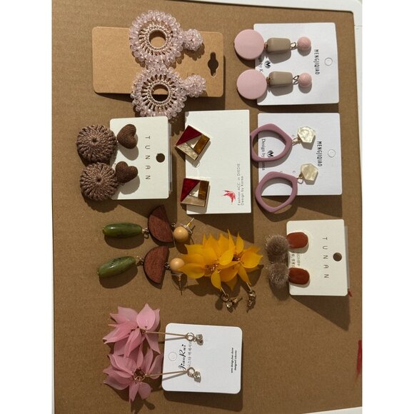 Beonon Earrings Set for Women 9 Pairs Dangle & Stud Earrings Assorted Styles - Picture 1 of 6